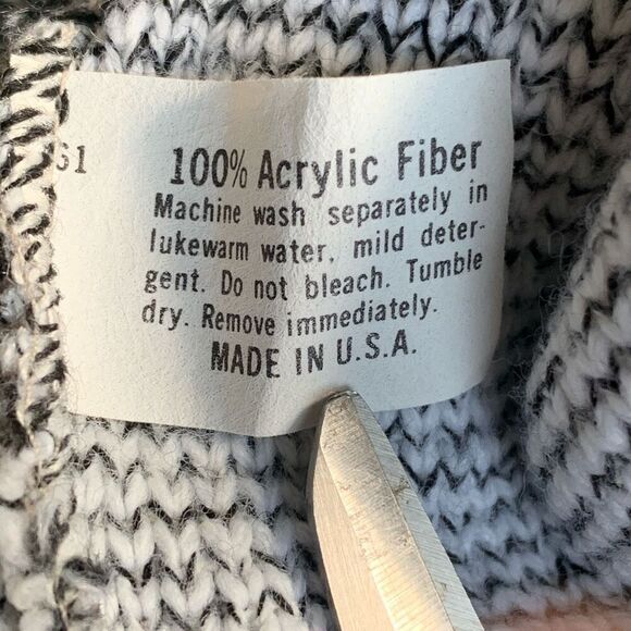 Vintage 80s Geometric Knitted Pattern Cardigan Black White Oversized Vneck Large - Picture 7 of 9